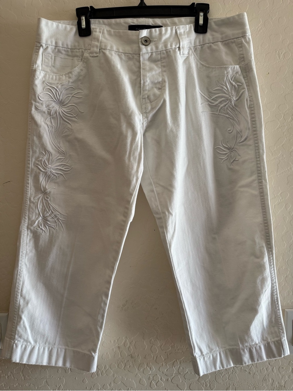 Calvin Klein, size 16, white cropped jeans with floral embroidery